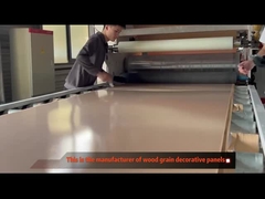 Grãos de madeira Painéis de parede de PVC decorativos para interiores Painéis de parede de carvão de bambu para interiores WPC